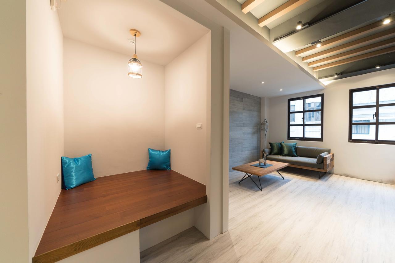 Phoenix Hostel Hualien Extérieur photo