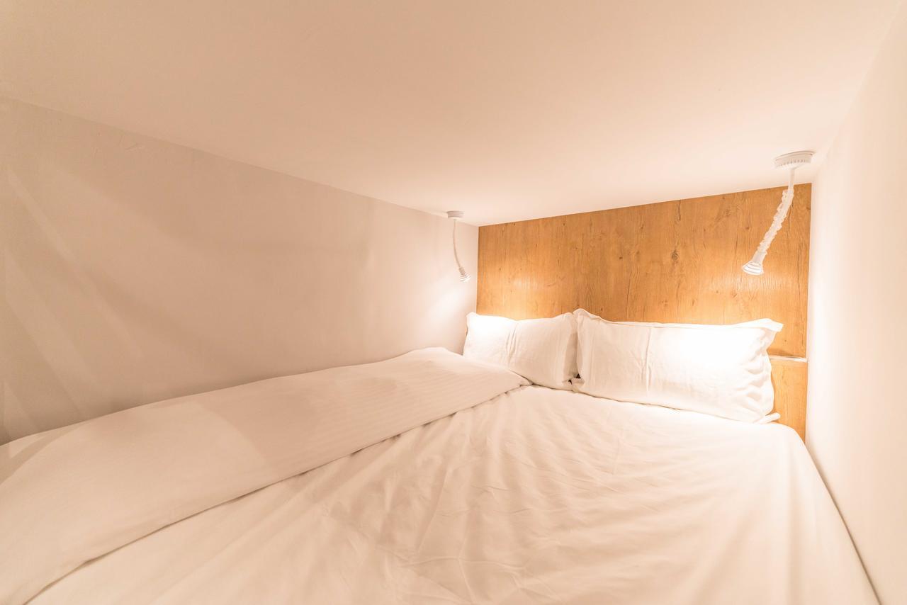 Phoenix Hostel Hualien Extérieur photo